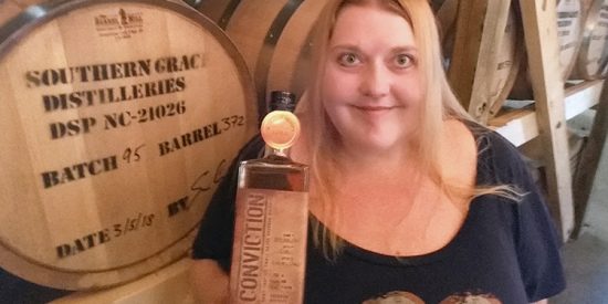 BeerGirlPicsharpened750